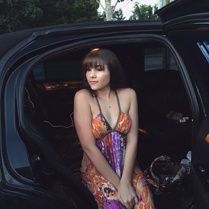 Multi colored dress with sexy v cut ❤️